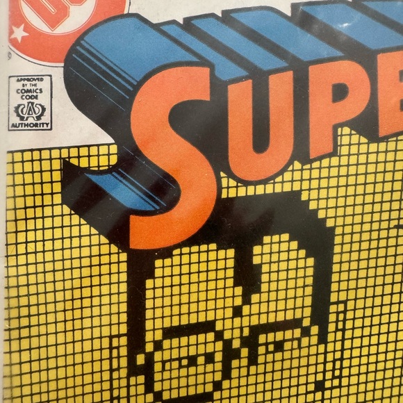 DC Superman “the secret revealed” vintage comic book - Picture 3 of 6